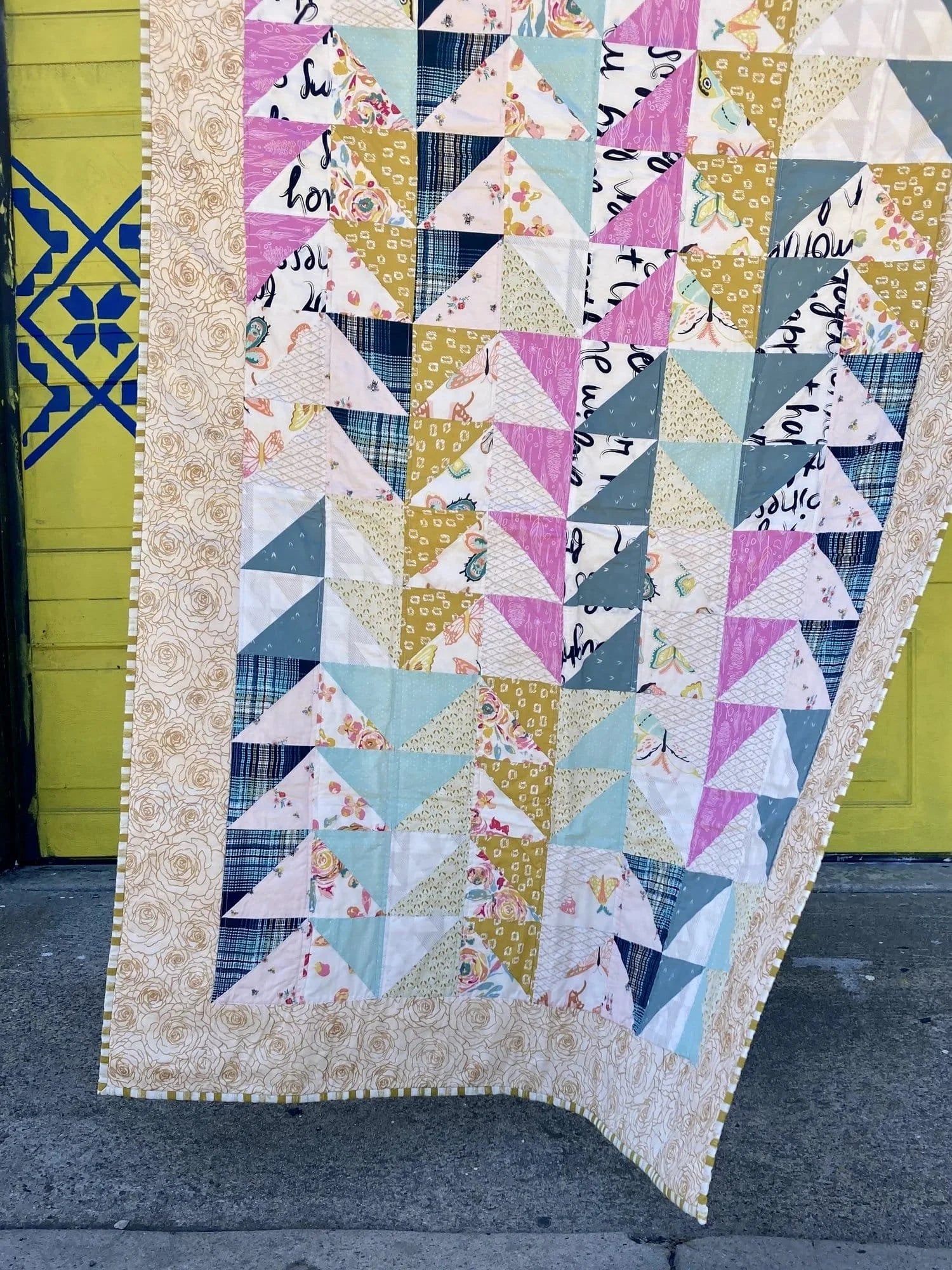 Rosy Triangle Quilt
