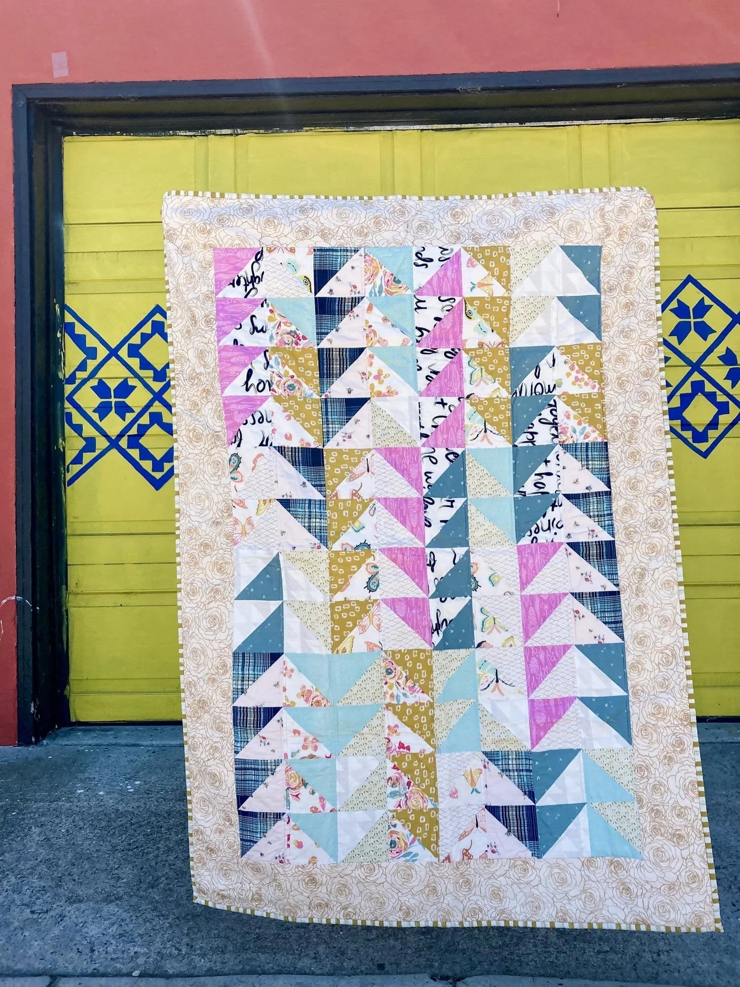 Rosy Triangle Quilt