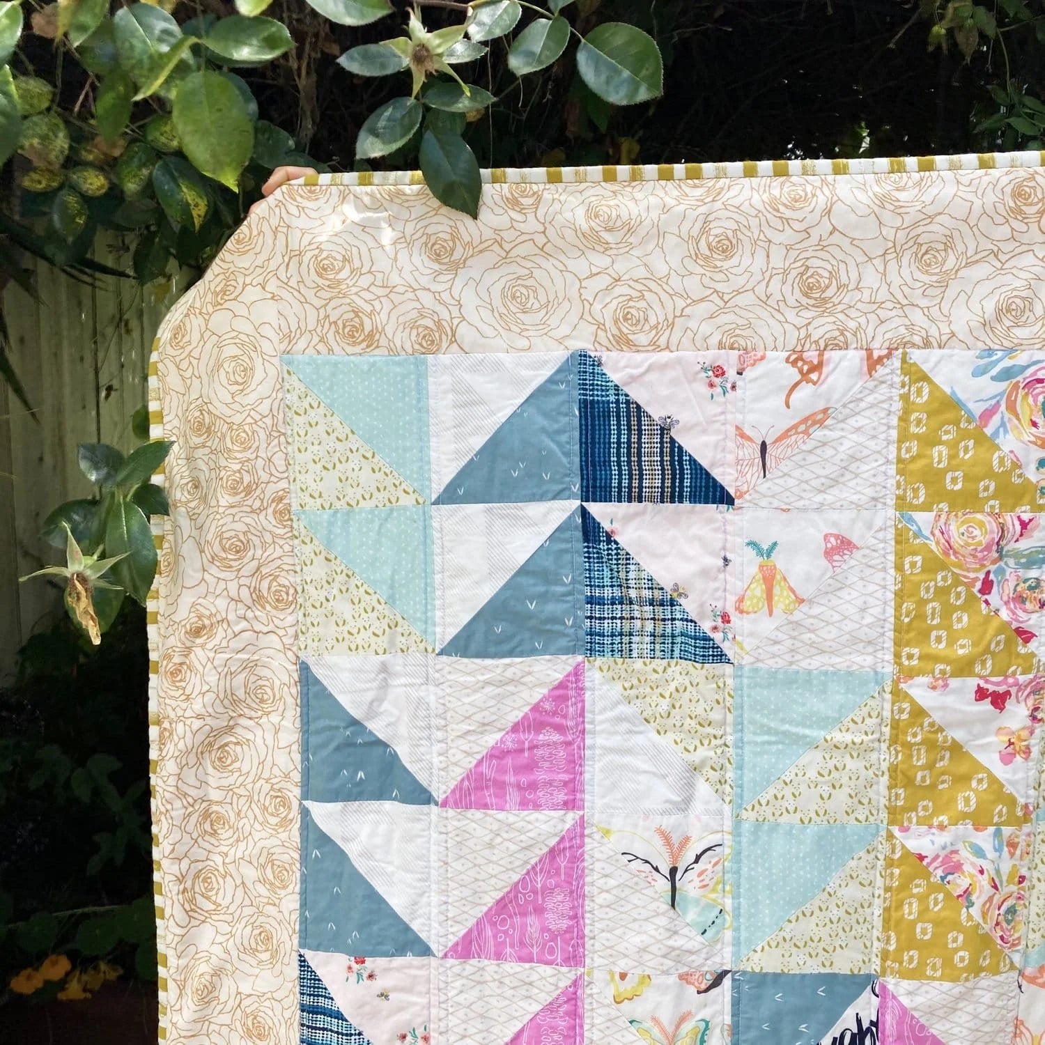 Rosy Triangle Quilt