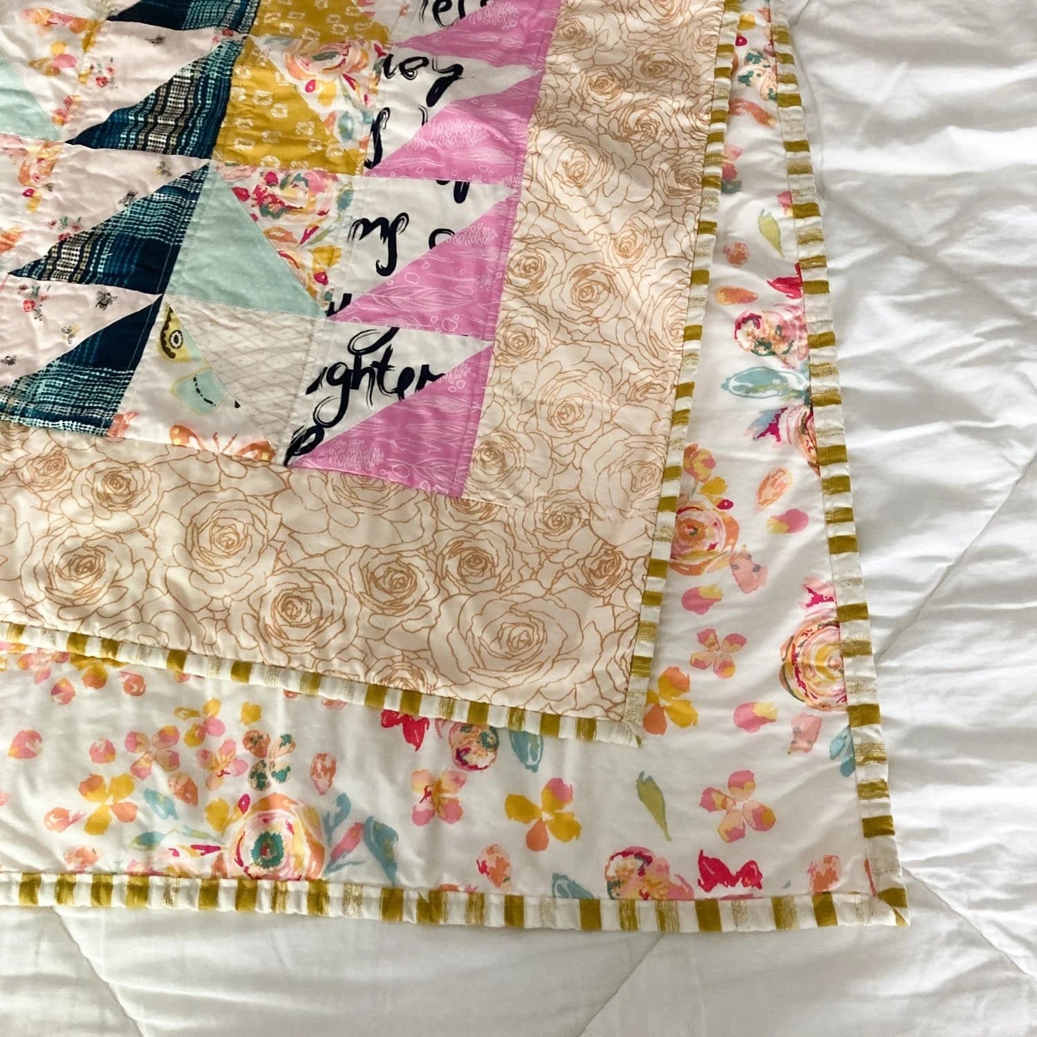 Rosy Triangle Quilt