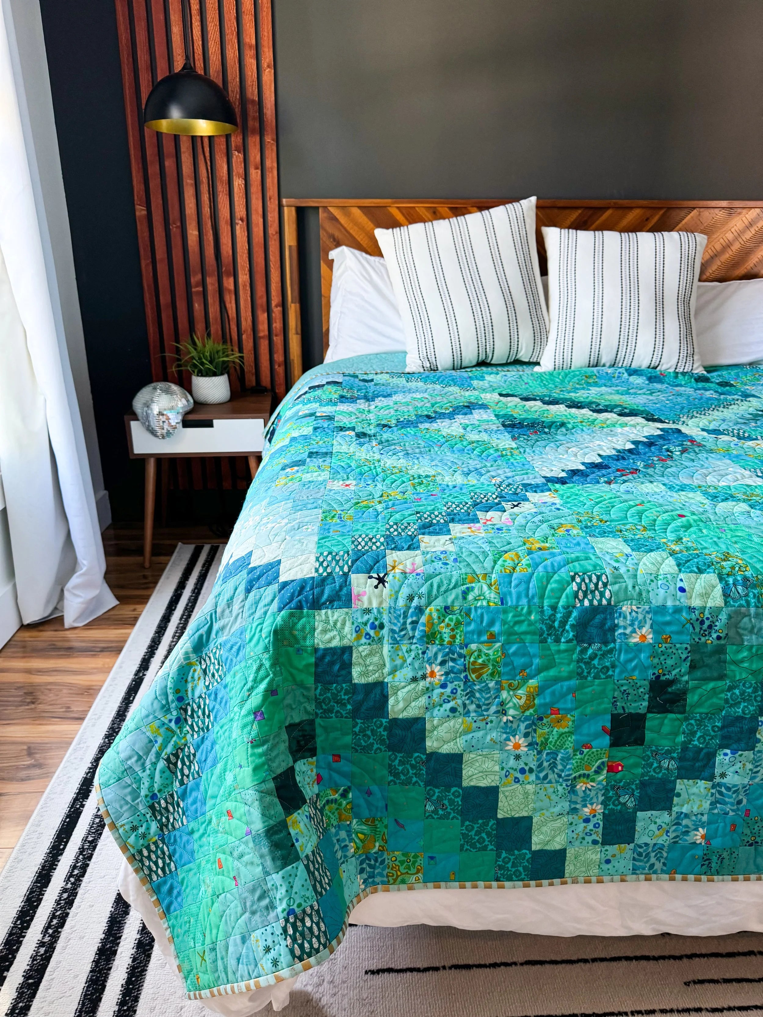 Aquamarine Scrappy Trip Quilt
