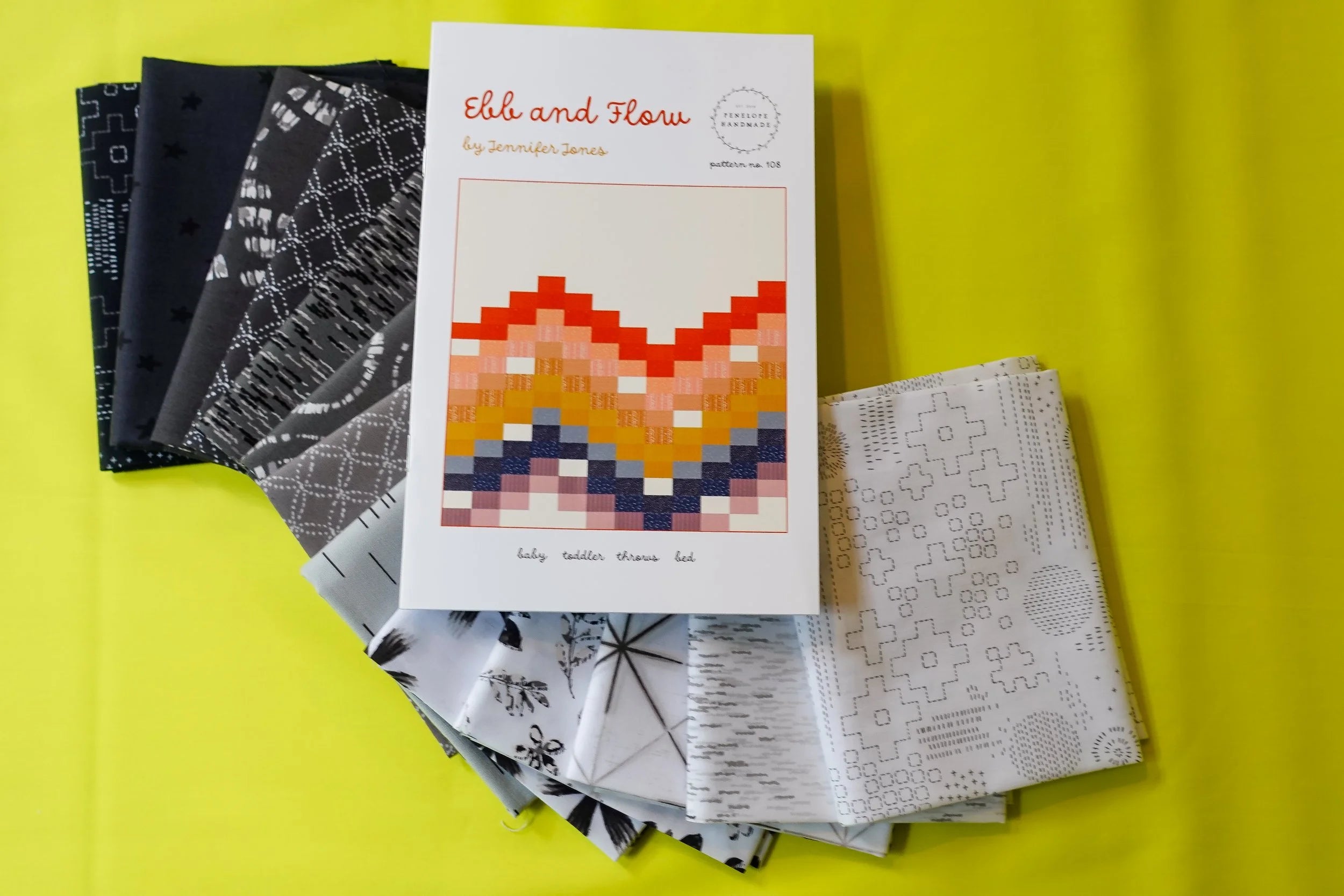 Ebb & Flow Quilt Kit - Highlighter & Ink