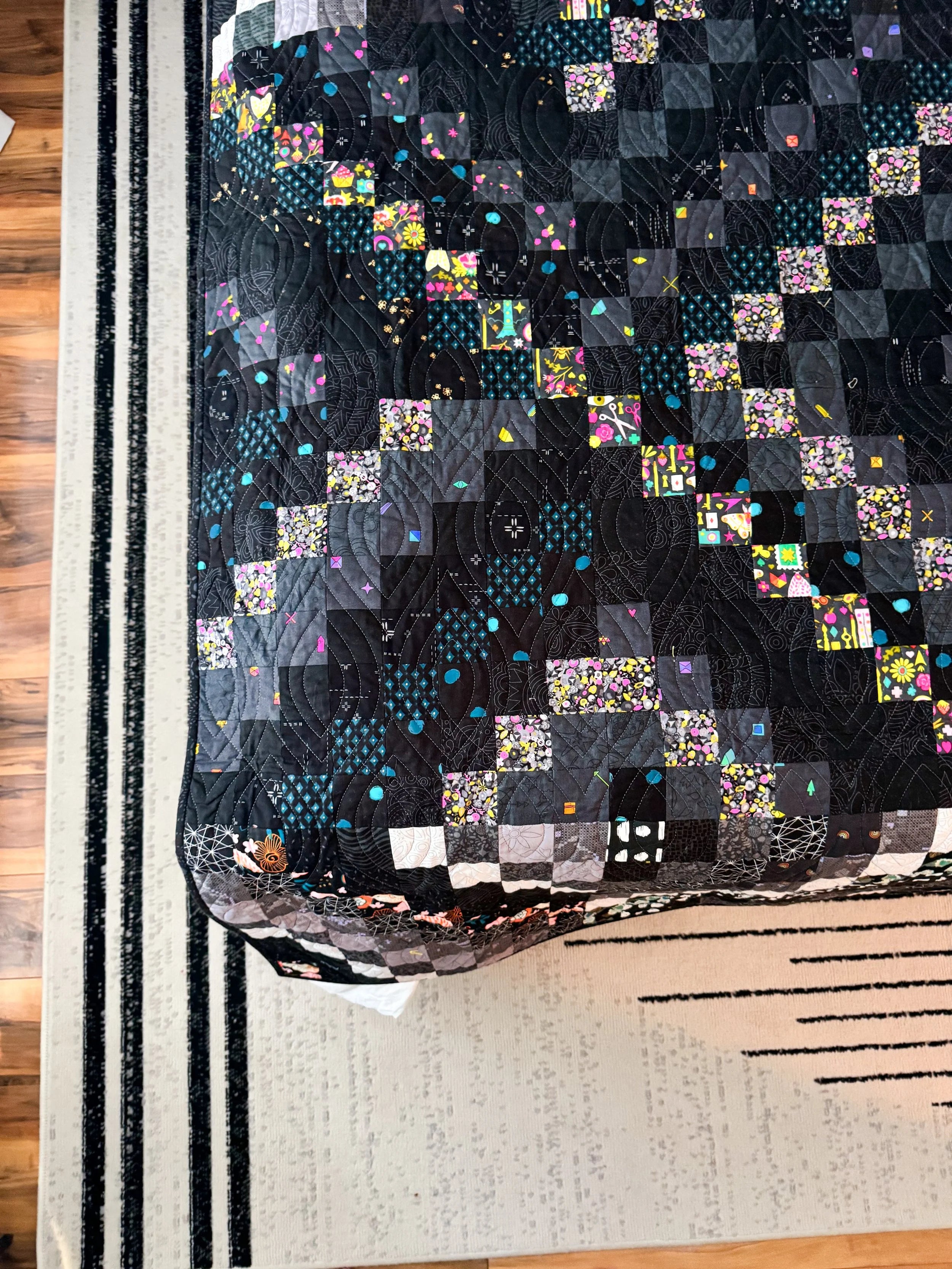 Hematite Scrappy Trip Quilt