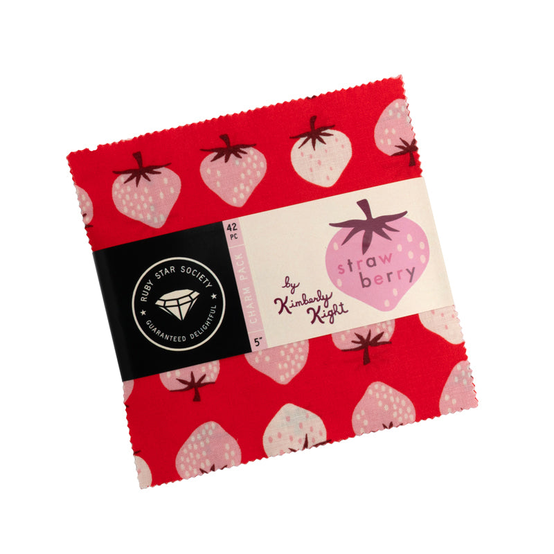 Strawberry - Charm Pack - 5 inch Squares