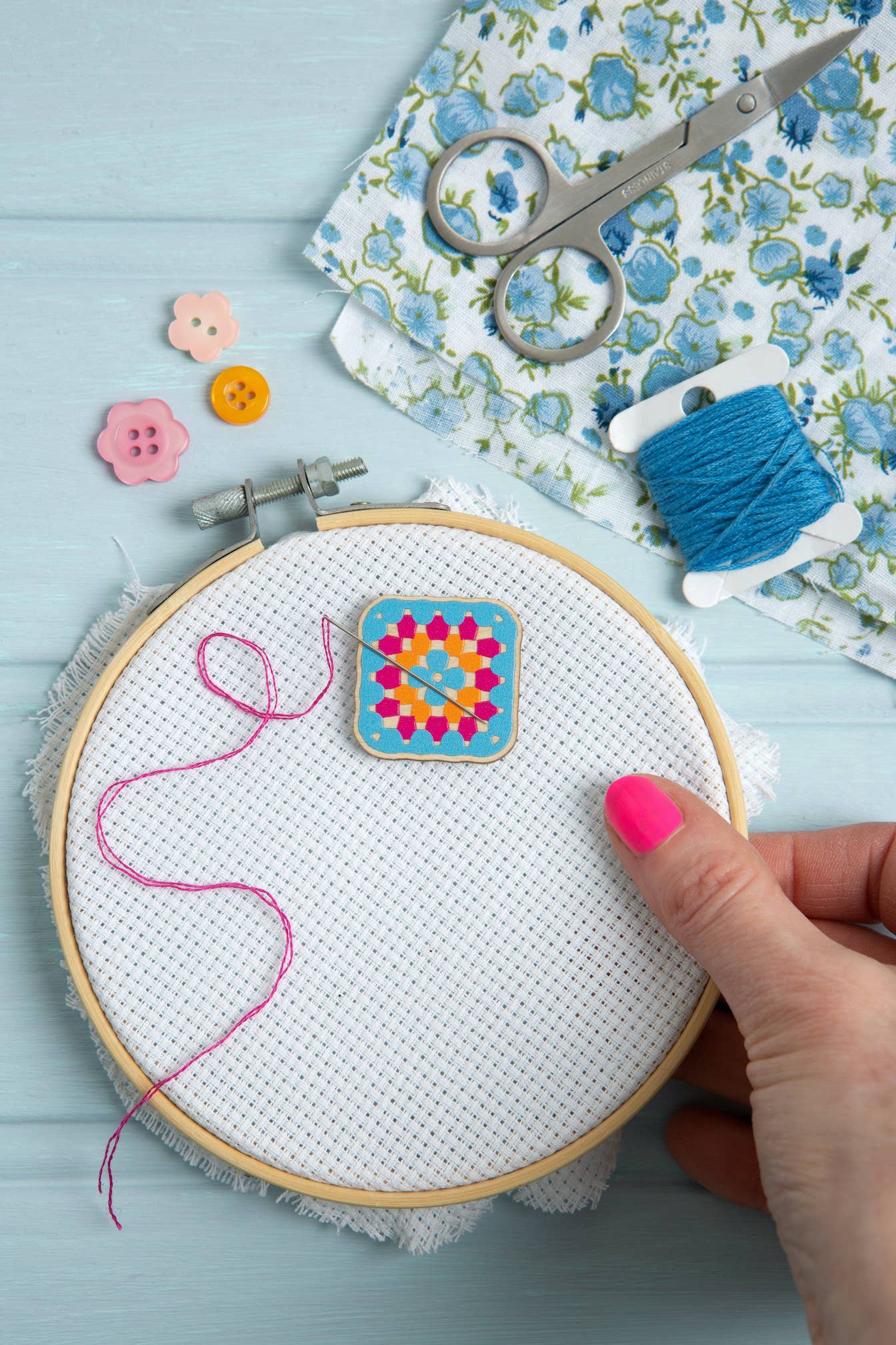 Granny Square Crochet Magnetic Needle Minder
