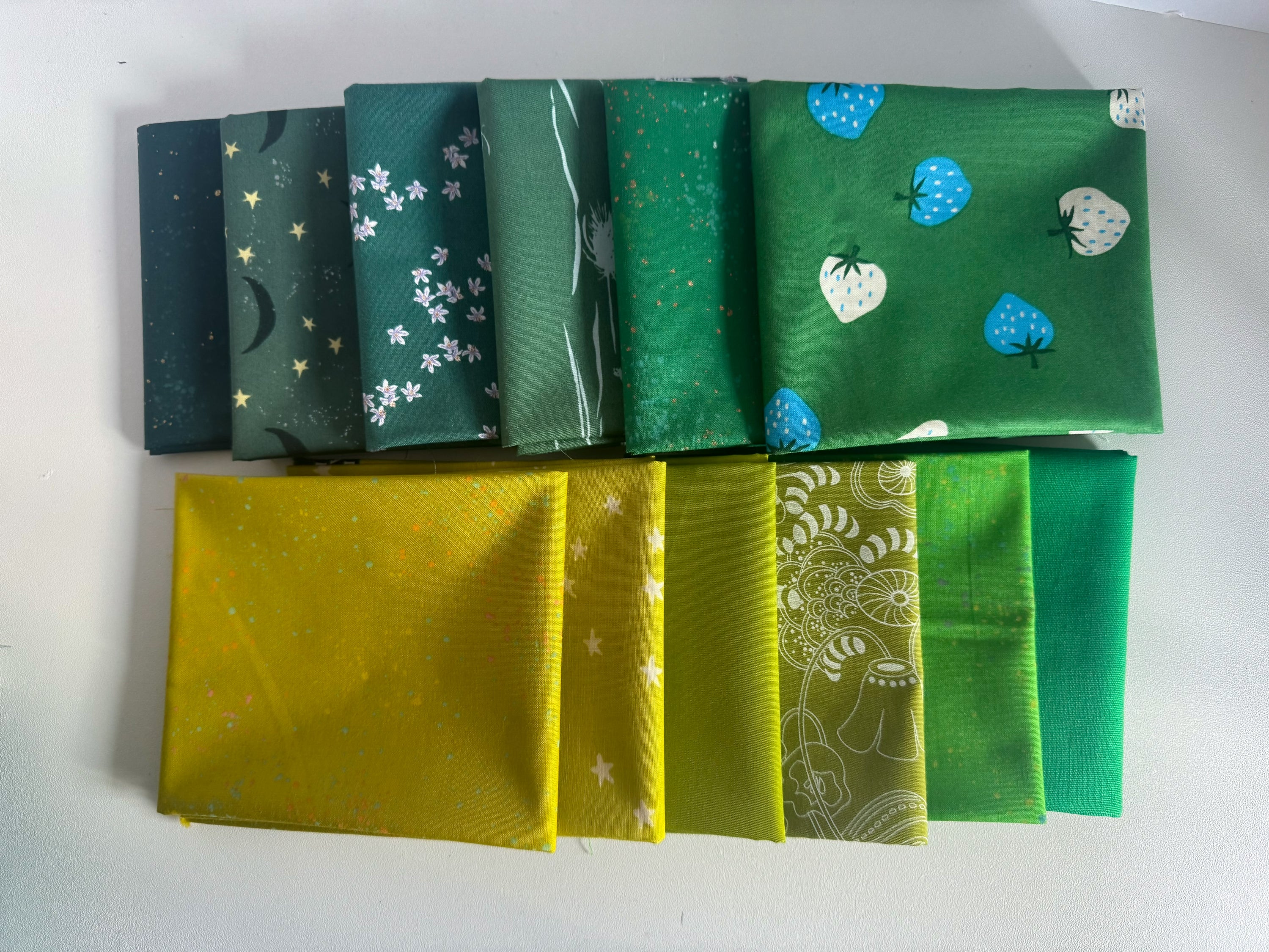 Wanderer Greens - 12 FQ Bundle