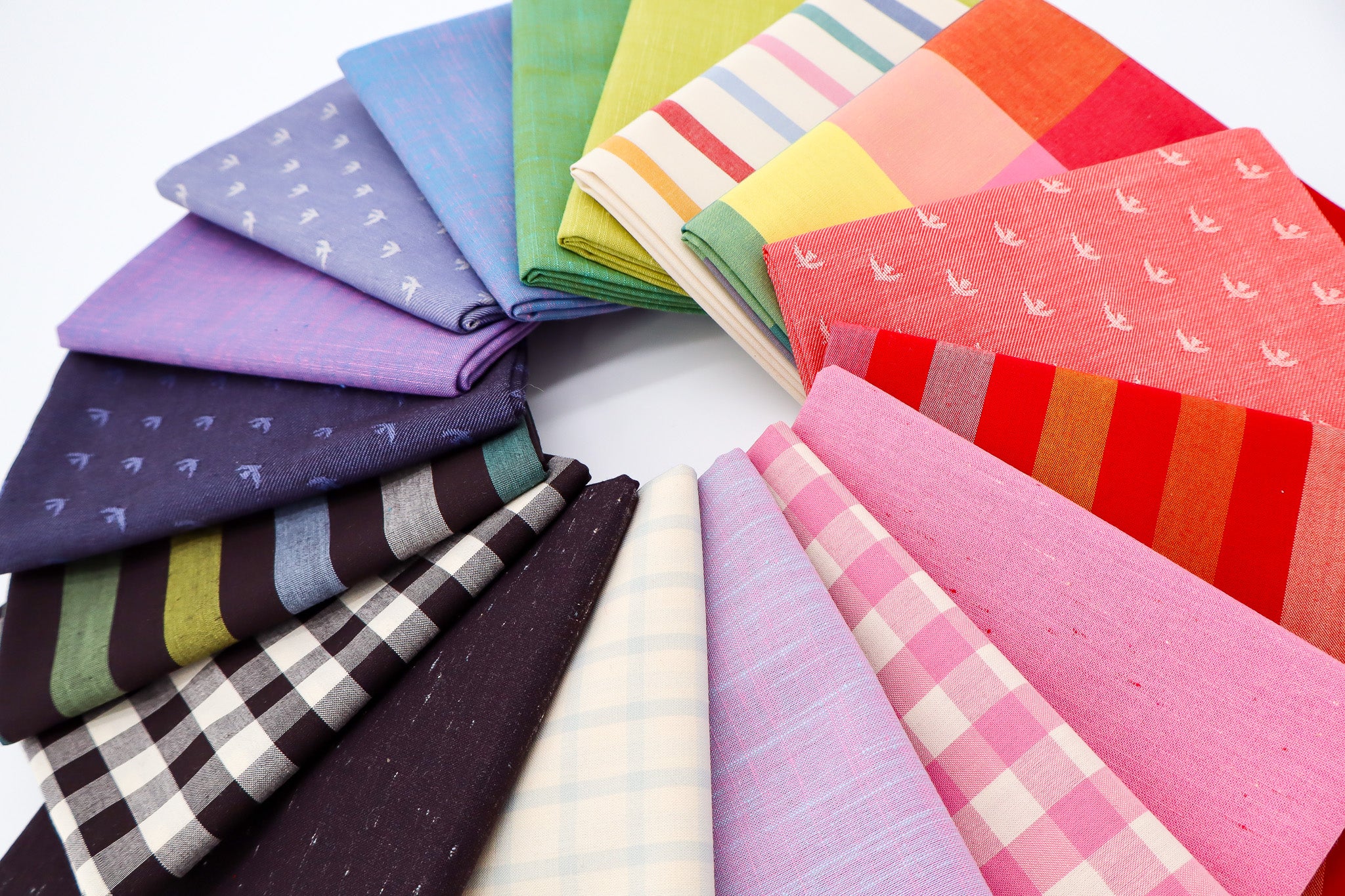 Picnic Wovens - 17 FQ Bundle