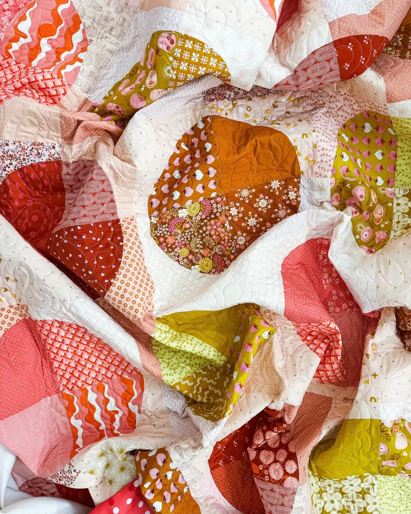 Champagne Strawberries Quilt