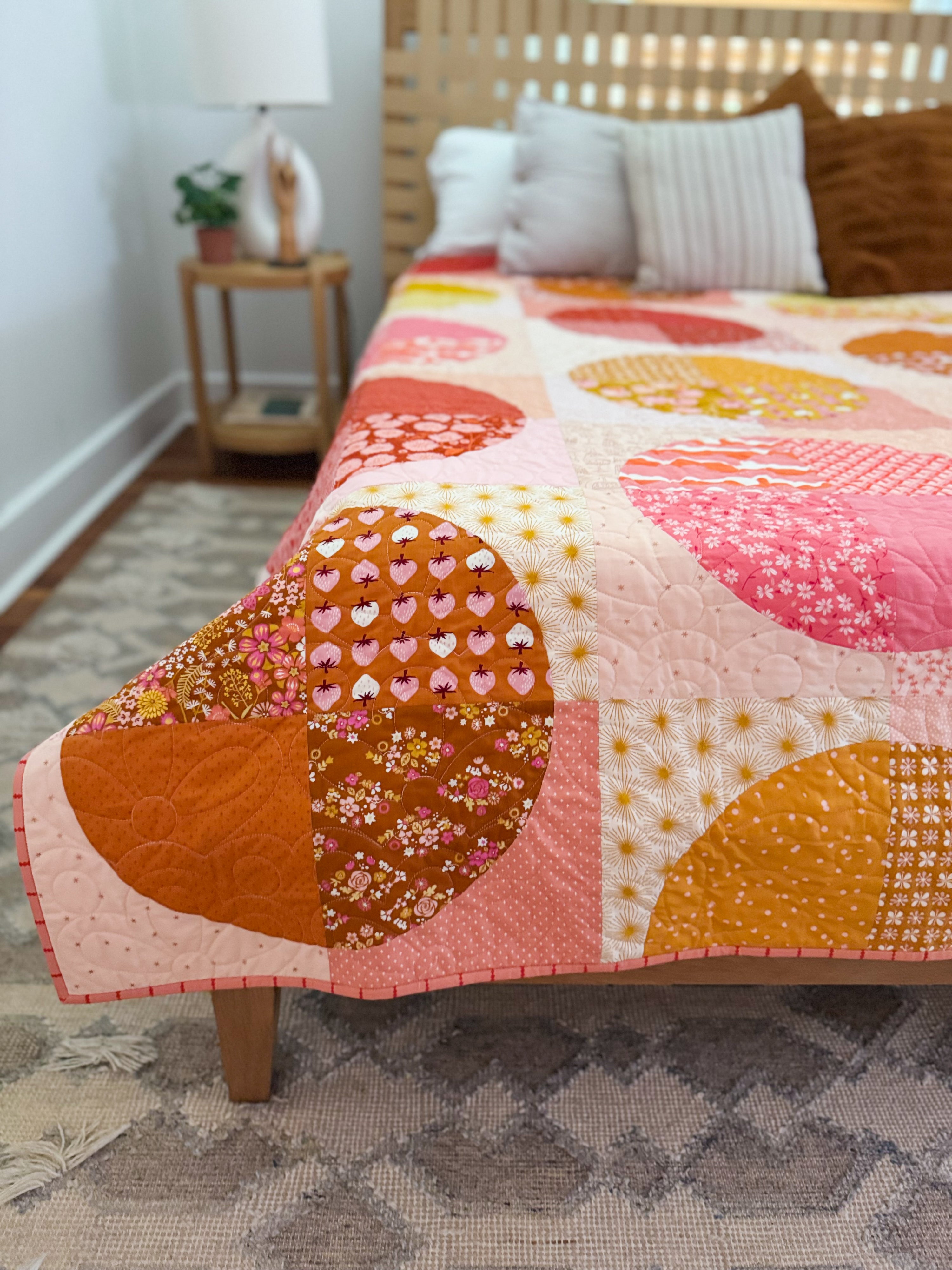 Champagne Strawberries Quilt