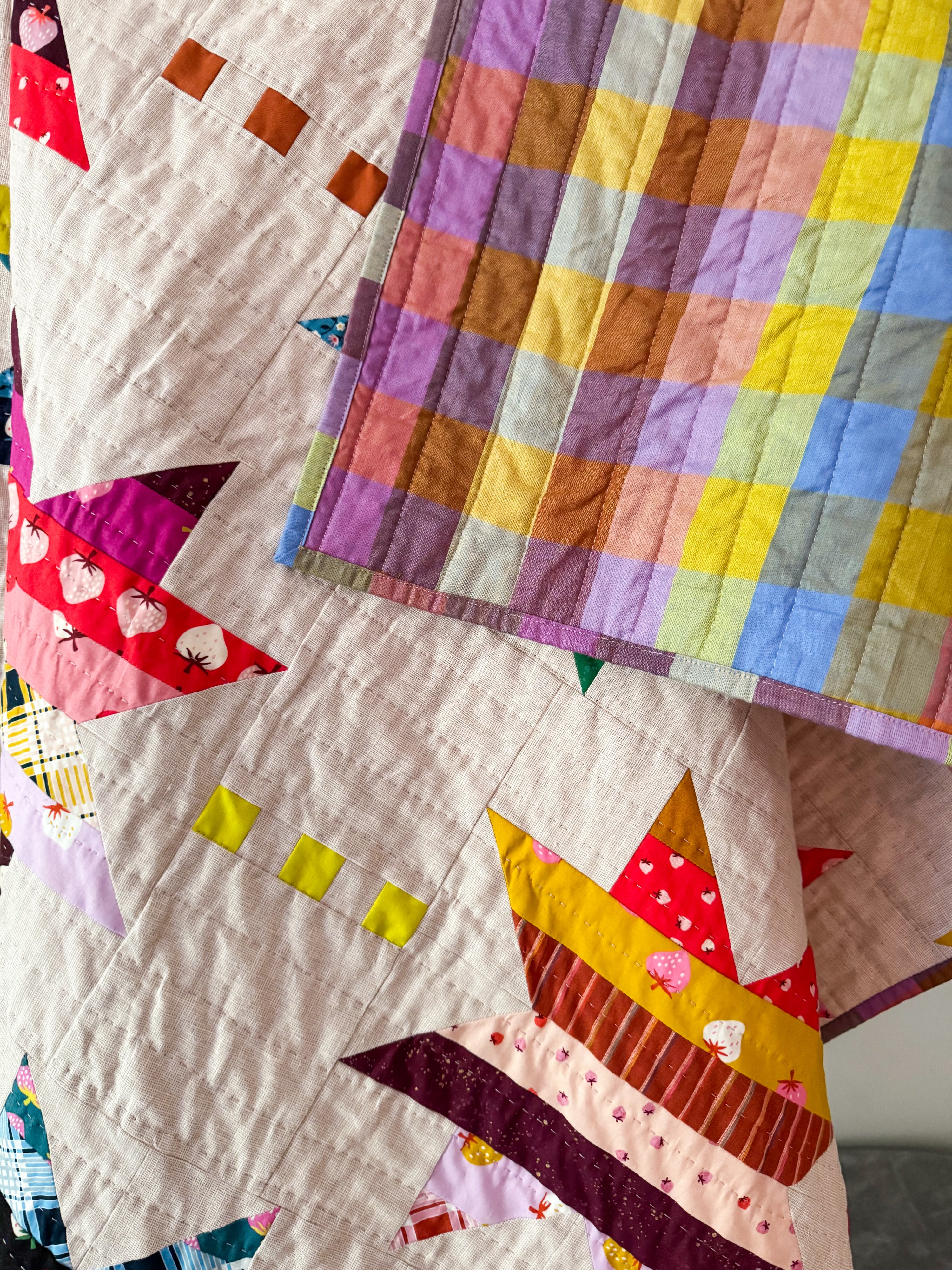 Spaced Out Strawberry Quilt